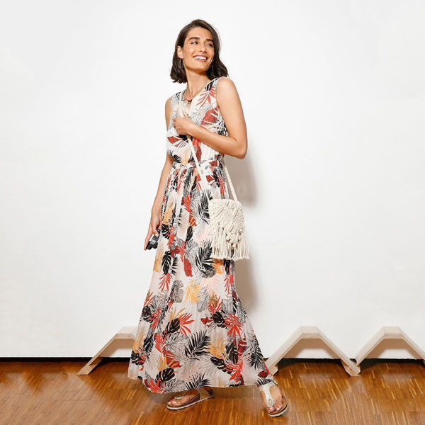 Slika S.OLIVER Chiffon dress with an all-over print